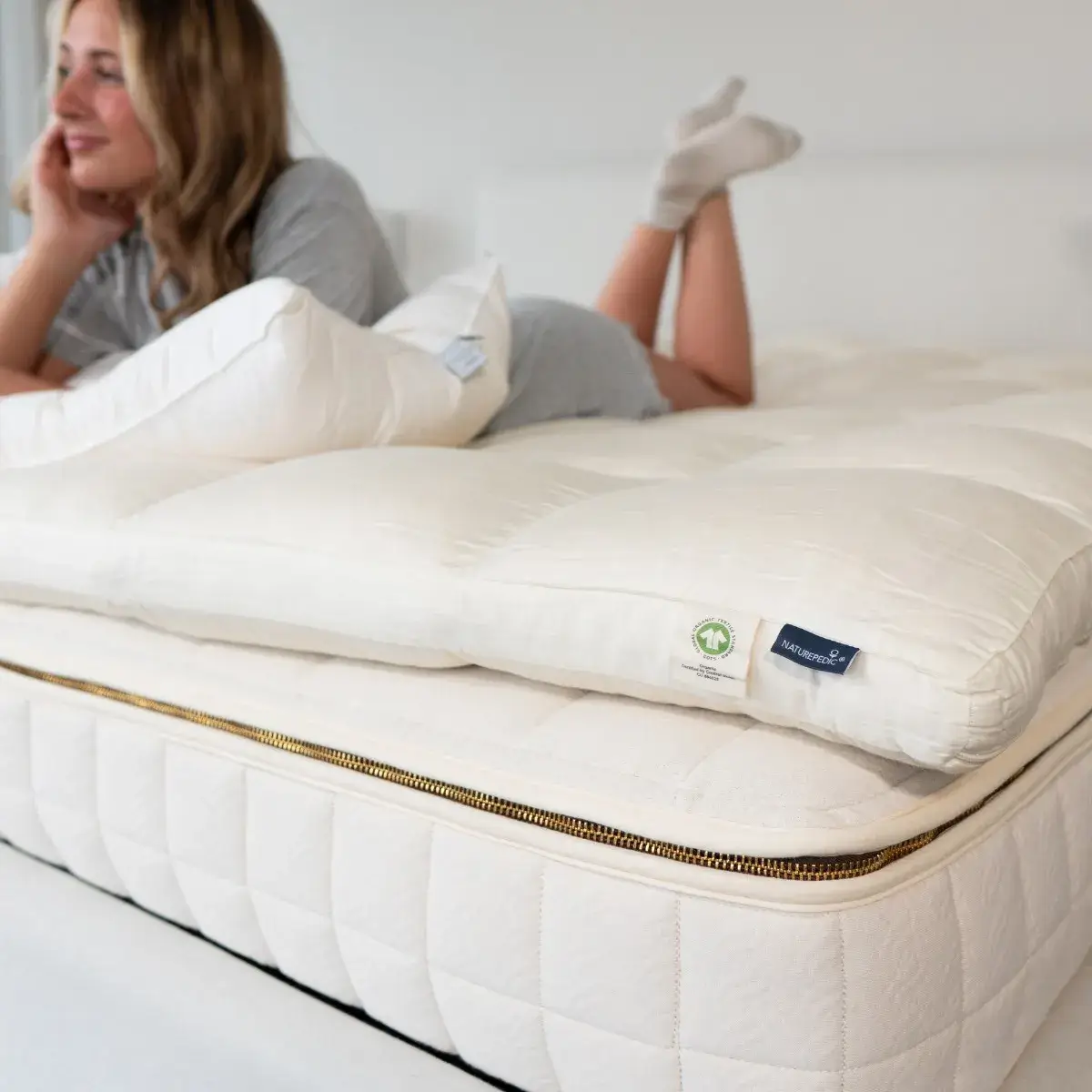 Box Stitched Organic Latex Topper by Naturepedic